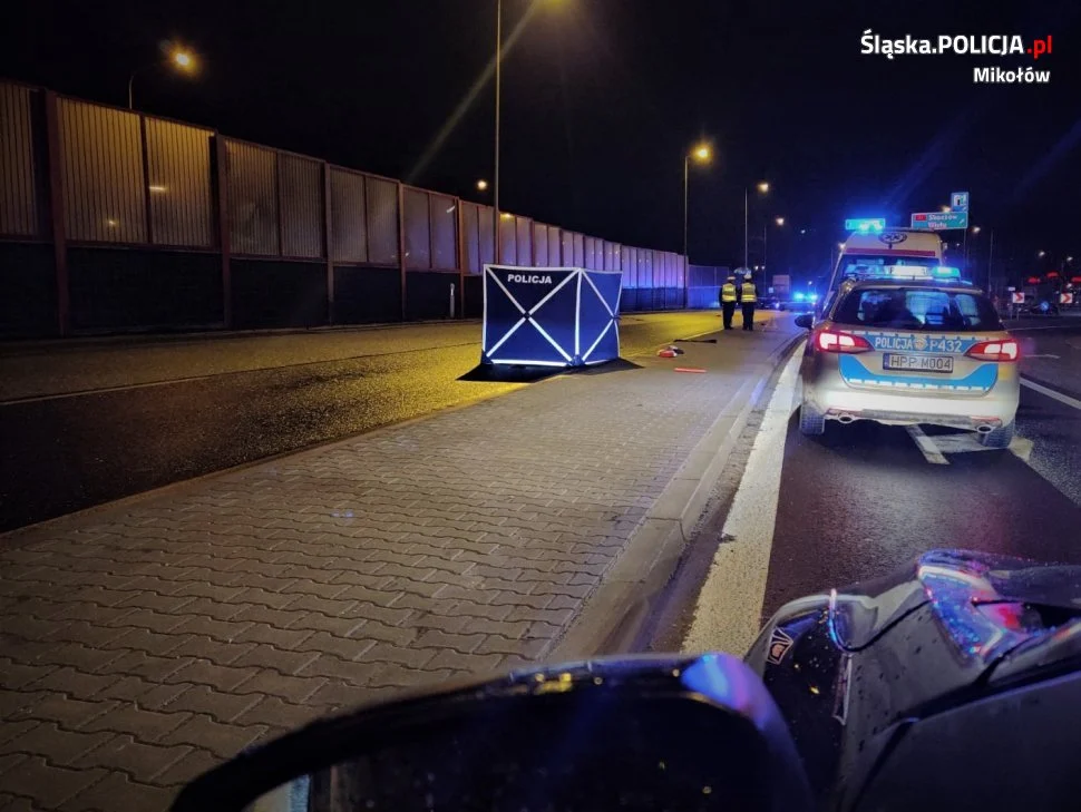 Śmiertelny wypadek przy ul. Gliwickiej w Mikołowie. Nie żyje potrącony 56-latek