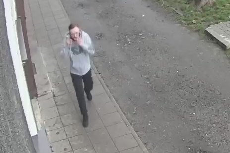 Świętochłowiccy policjanci poszukują sprawcy oszustwa metodą "na policjanta"