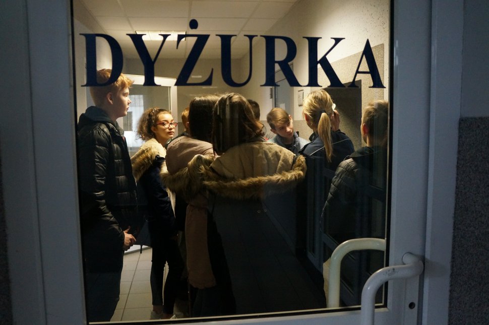 Uczniowie z SP nr 8 z wizytą w świętochłowickiej komendzie