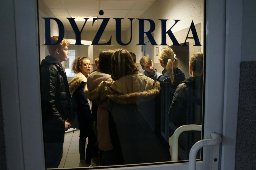 Uczniowie z SP nr 8 z wizytą w świętochłowickiej komendzie