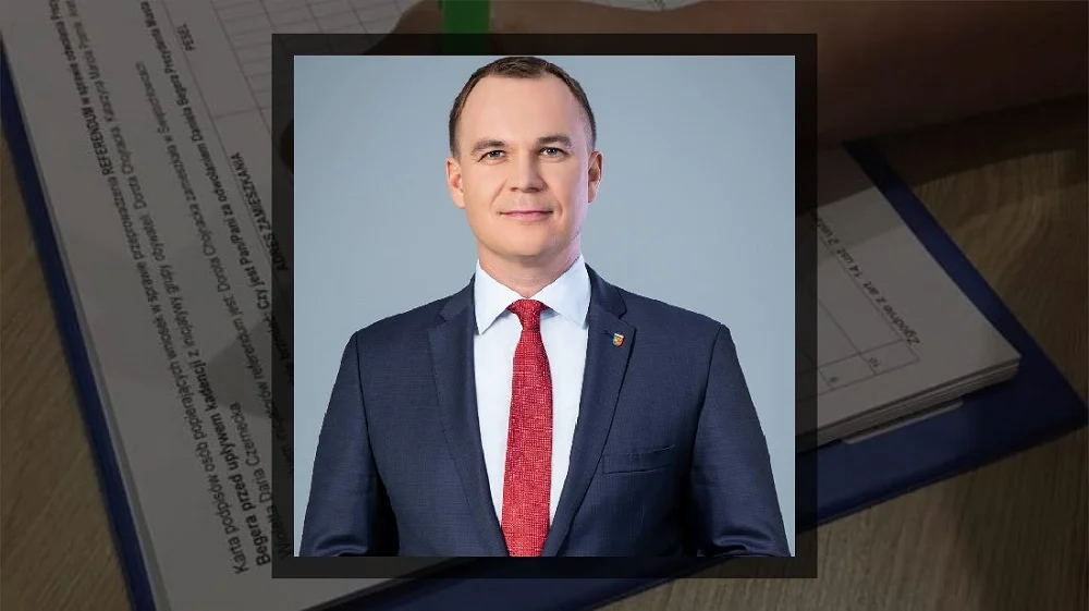 Dawid Kostempski włączył się w akcję zbierania podpisów pod referendum!