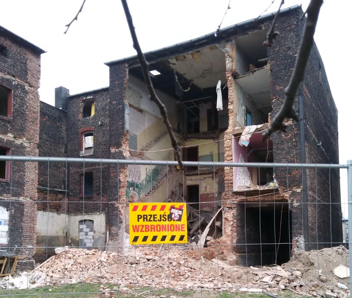 Budynek przy Świdra 12-12A w Świętochłowicach będzie wyburzony