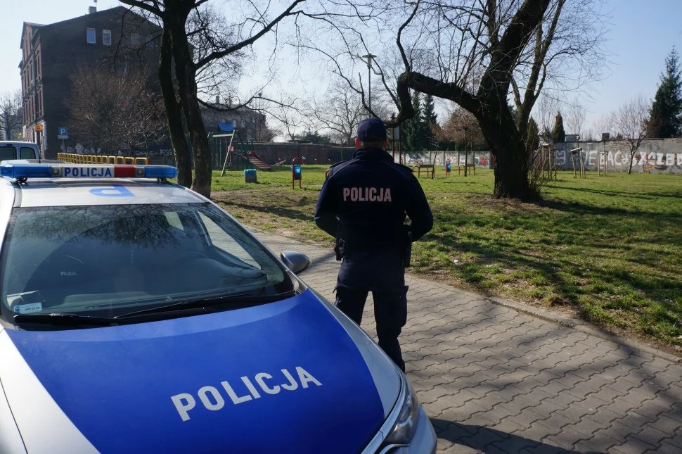 Mandaty karne za łamanie przepisów o zwalczaniu epidemii