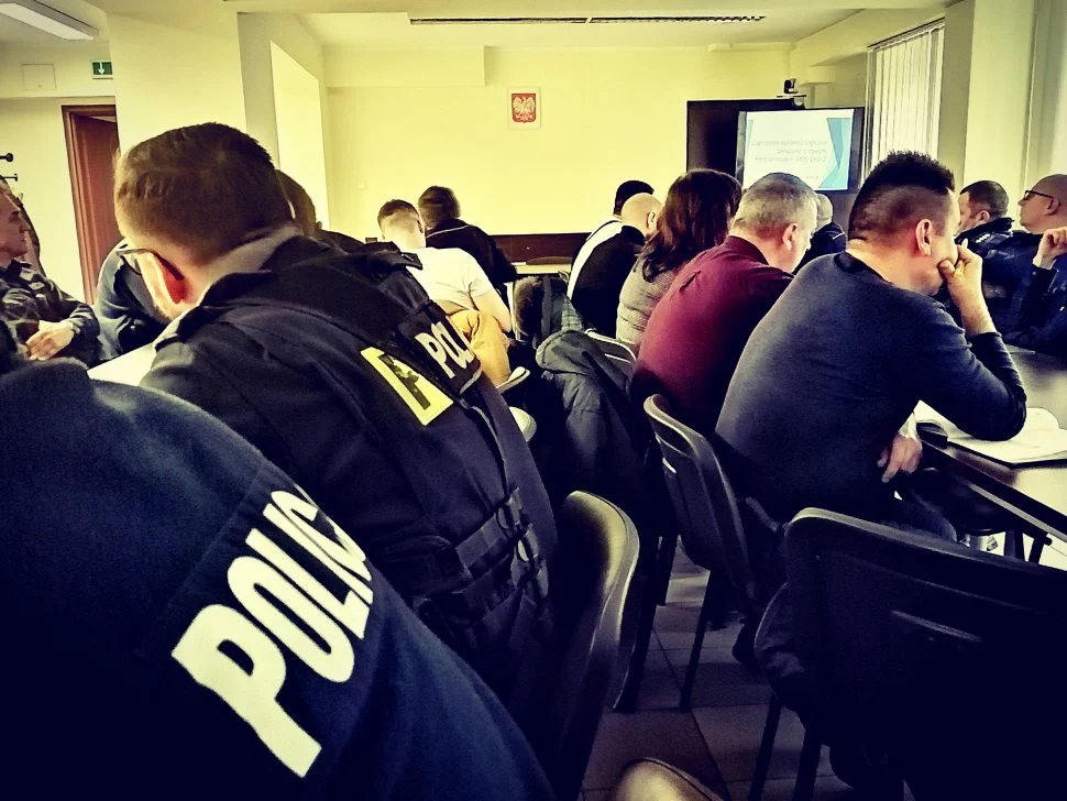 Zabrzańscy policjanci brali udział w szkoleniu z zakresu zagrożenia epidemiologicznego
