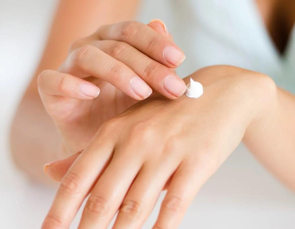 Rossmann przekaże ponad 82 tys. kremów do rąk szpitalom walczącym z koronawirusem