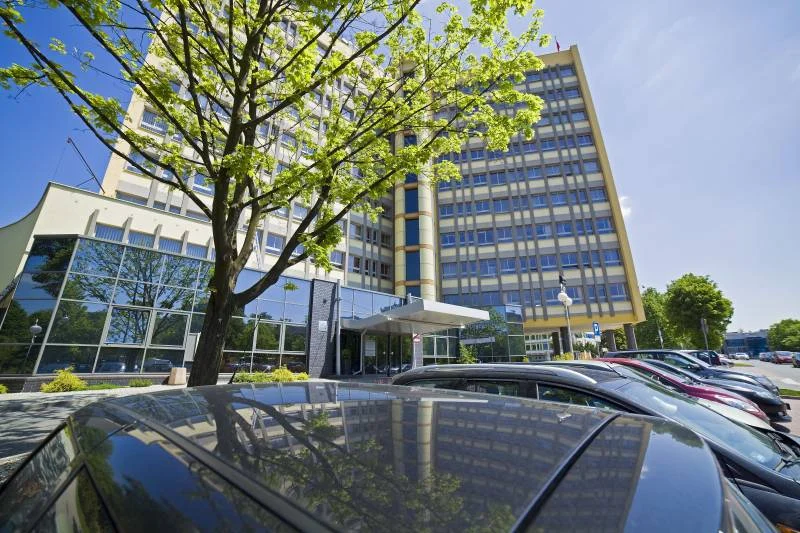 Rejestracja samochodów używanych - 180 dni na zgłoszenie kupna i sprzedaży