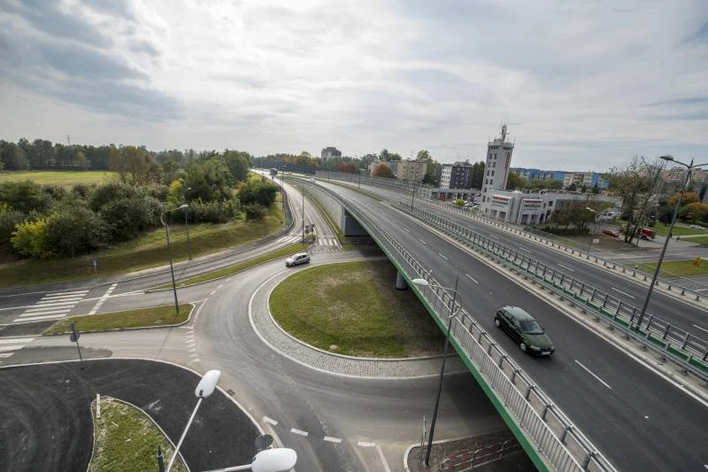 Naprawa gwarancyjna przy wiadukcie nad al. Niepodległości w Tychach