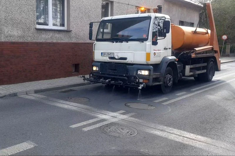 Rybnik: RSK dezynfekuje miasto