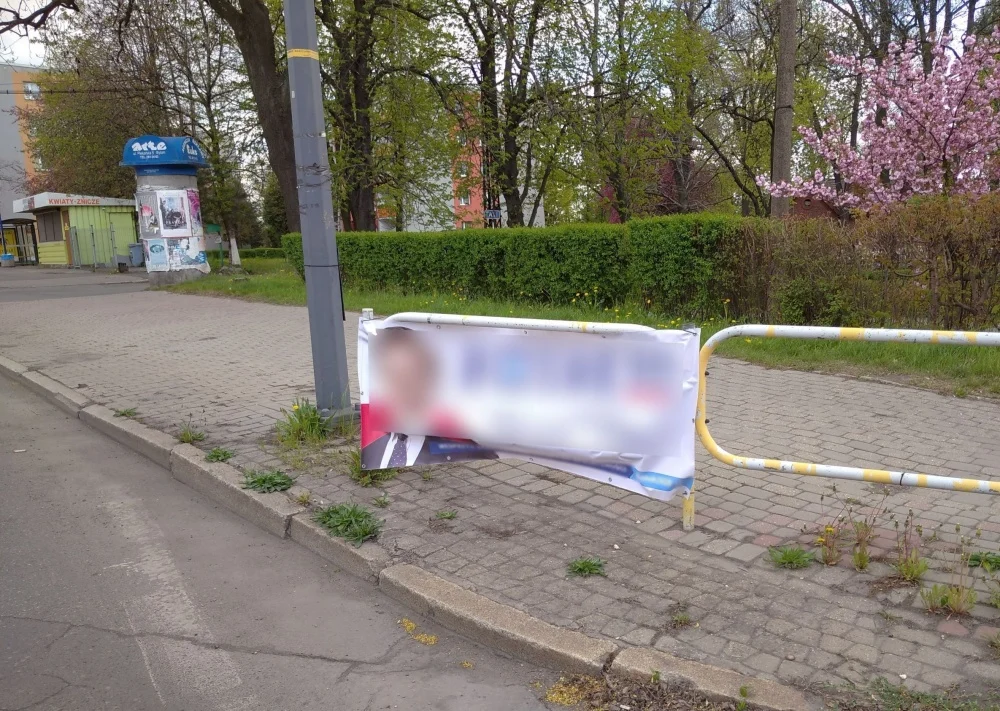 Zakaz wieszania materiałów wyborczych w pasie drogowym w Bytomiu