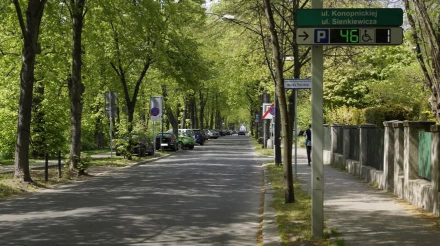 Uwaga kierowcy, zamknięte skrzyżowanie ulic Wybrzeże Armii Krajowej i Marii Konopnickiej