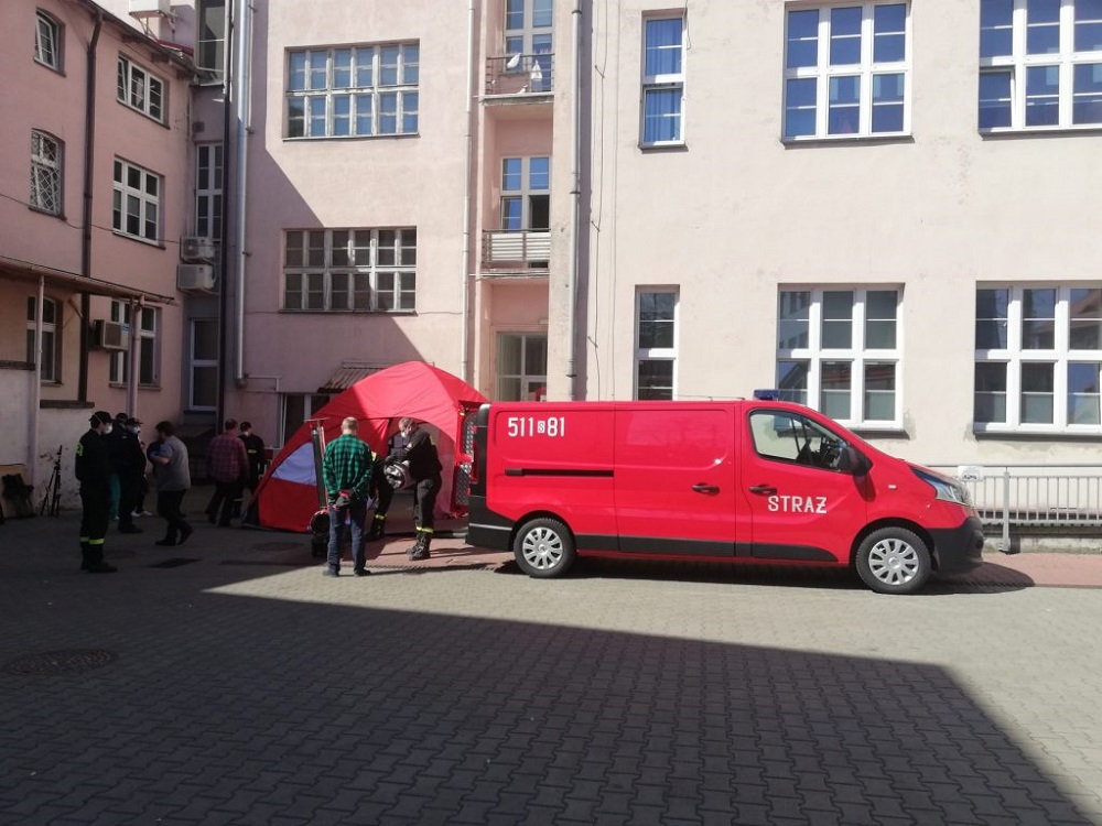 Namioty strażackie jako polowe izby przyjęć