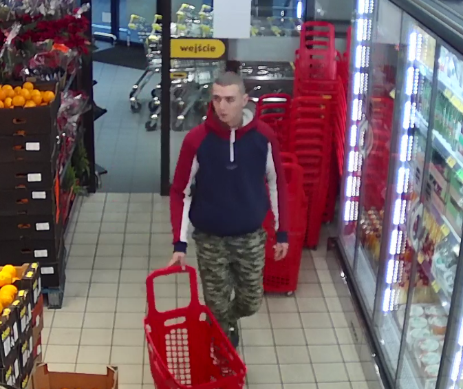 Ten mężczyzna podejrzany jest o kradzież w sklepie spożywczym. Rozpoznajesz go?