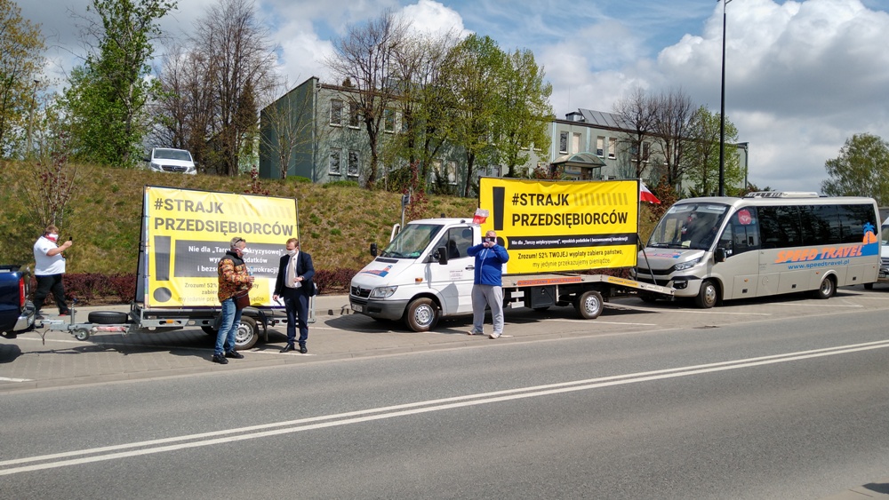 Przedsiębiorcy protestują w Katowicach - 500 aut przeciwko działaniom rządu