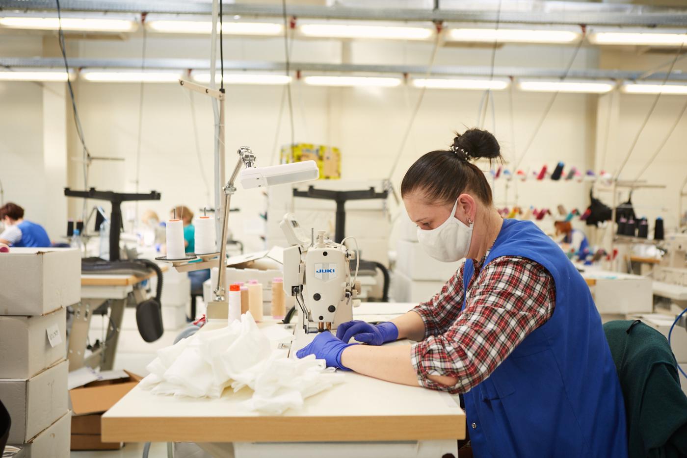 Maseczki dla chorzowskich medyków od dealera Volvo Auto-Boss