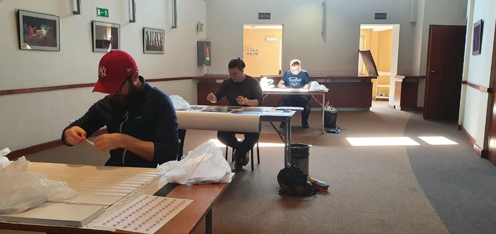 Produkcja przyłbic w ChCK idzie pełną parą!