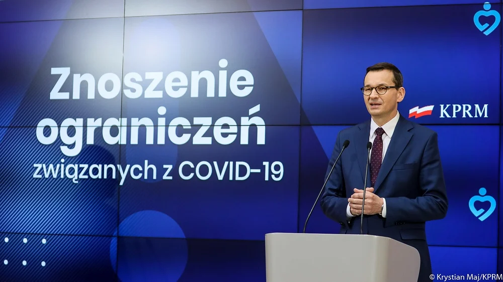 Rząd uruchomił przedostatni etap znoszenia ograniczeń związanych z koronawirusem