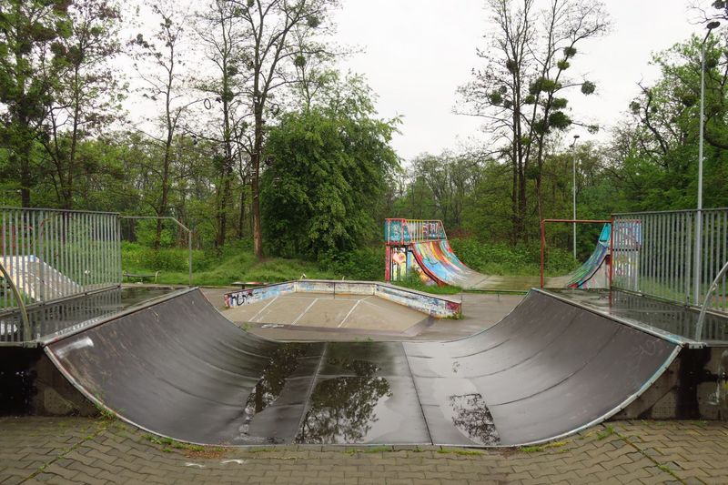 Park Wiśniowiec: przebudowany tor rowerowy oraz trasa rowerowa MTB