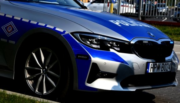 Mężczyzna kierował bez uprawnień i z "przekręconym" licznikiem