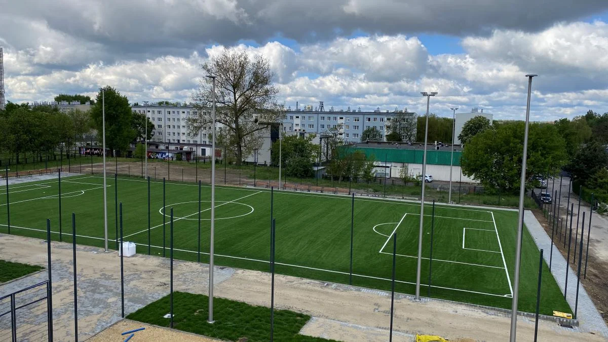Nowoczesne i bezpieczne boiska przy ZSO nr 14