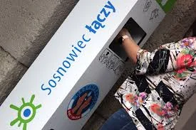 Miasto Sosnowiec kupiło automaty do dezynfekcji rąk