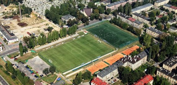 Boisko Czarnych w Sosnowcu z zadaszeniem!