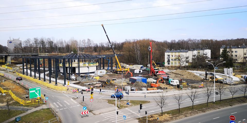 Centrum Przesiadkowe Brynów. Czasowa organizacja ruchu i zmiany w komunikacji miejskiej