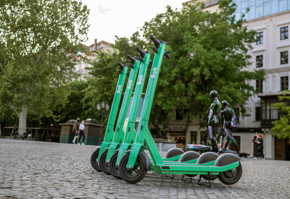Bolt uruchamia elektryczne hulajnogi w Katowicach