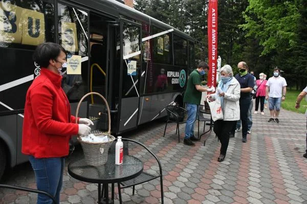 Za nami akcja "Maseczka w miasto" w Mikulczycach