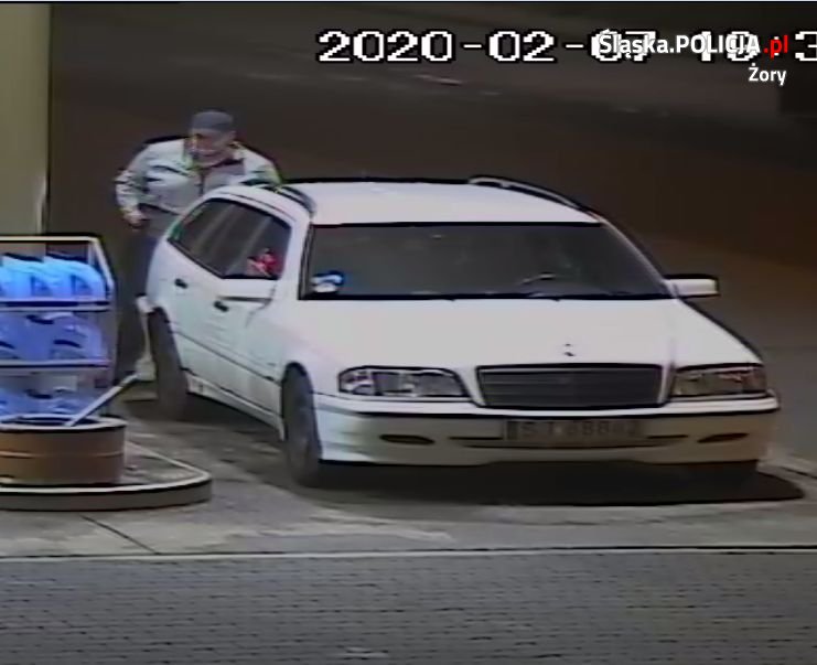 Zatankował paliwo i nie płacąc za nie odjechał. Rozpoznajesz go?