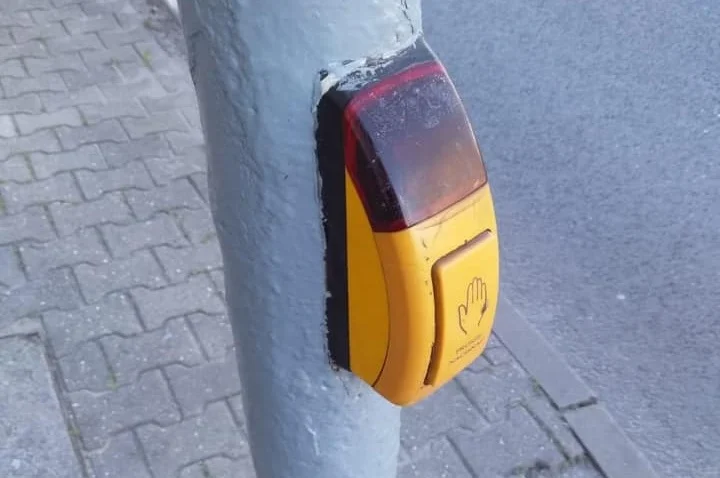 Miasto ponownie uruchomiło przyciski dla pieszych na rudzkich skrzyżowaniach