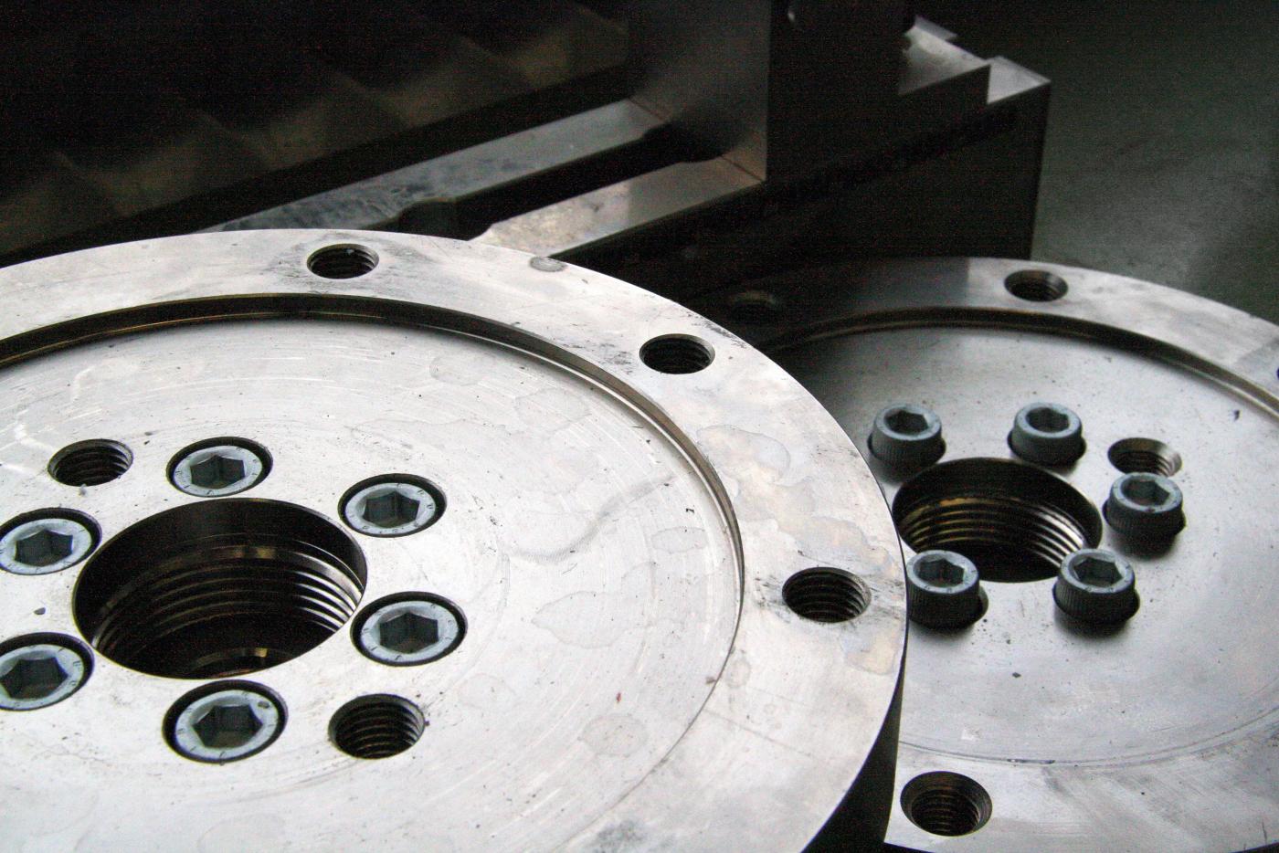 Obróbka CNC - sposób na szybką i dokładną produkcję