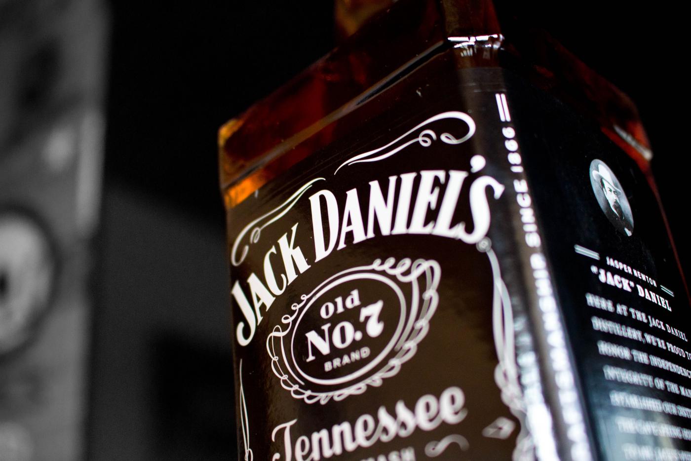 Jack Daniel's: co warto wiedzieć o tej kultowej whiskey?
