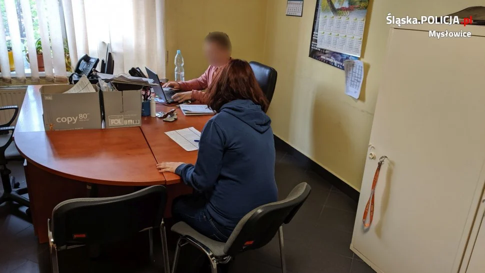 Mysłowice: Z chłopakiem okradła własnego wuja