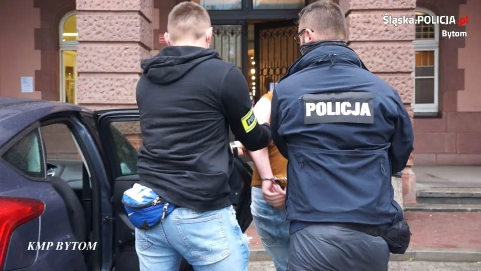 Fałszywi policjanci w areszcie