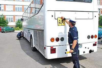Kontrole autokarów w Bytomiu