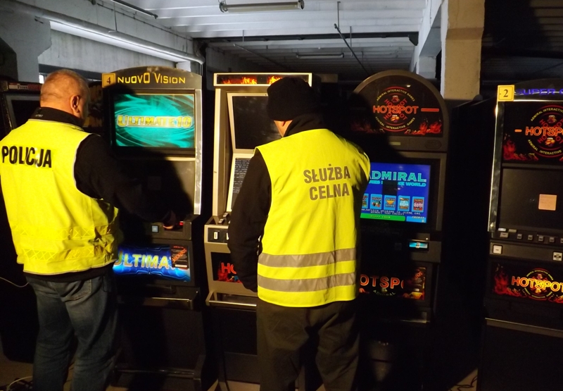 Kolejne nielegalne automaty przejęte przez mikołowskich policjantów