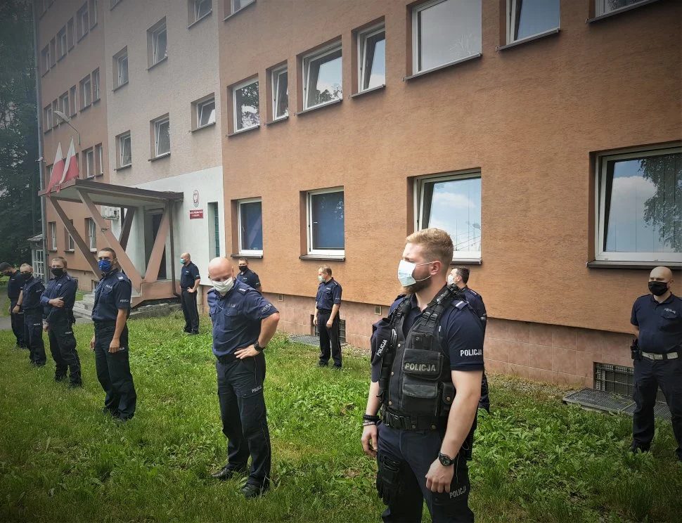 Mikołowscy policjanci wzięli udział w akcji #GaszynChallenge