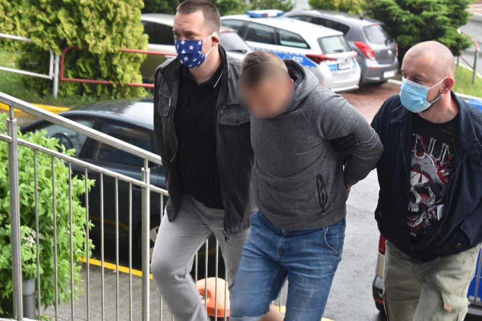 Chciał umówić się z 13-latką. 33-latek został zatrzymany przez katowickich policjantów