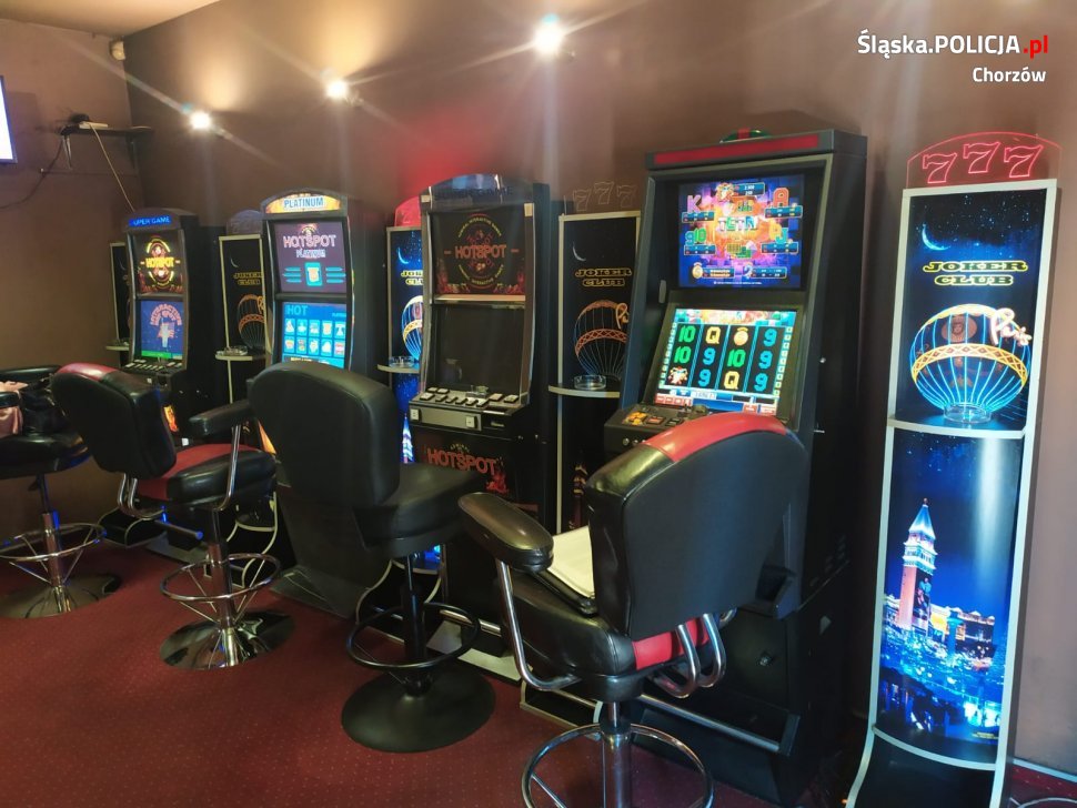 Zamiast firmy pożyczkowej - nielegalne automaty