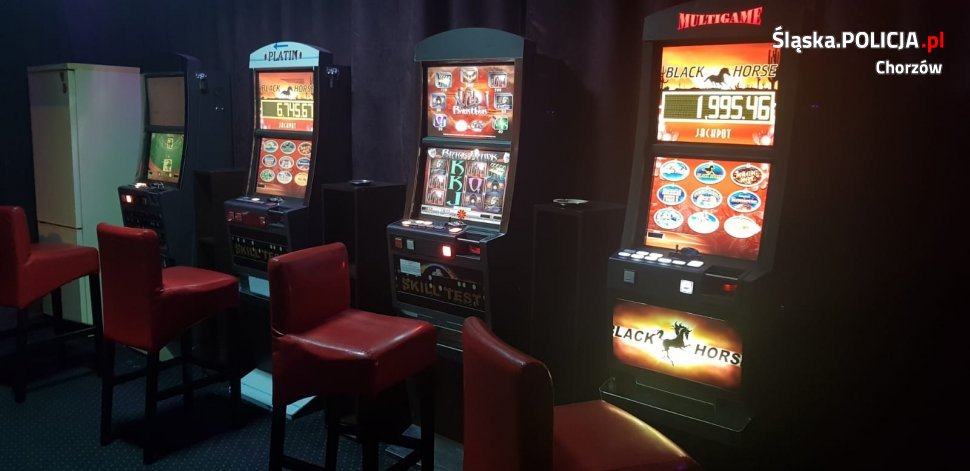 Chorzowscy wywiadowcy zamiast narkotyków ujawnili kolejny nielegalny salon gier