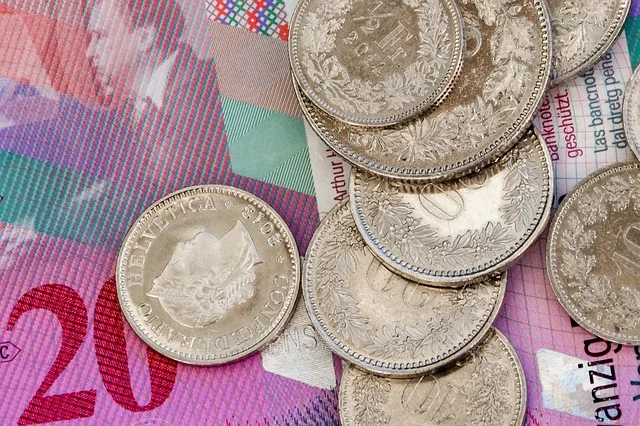Czy bank może żądać zapłaty za korzystanie z kapitału po przegranym procesie frankowym?