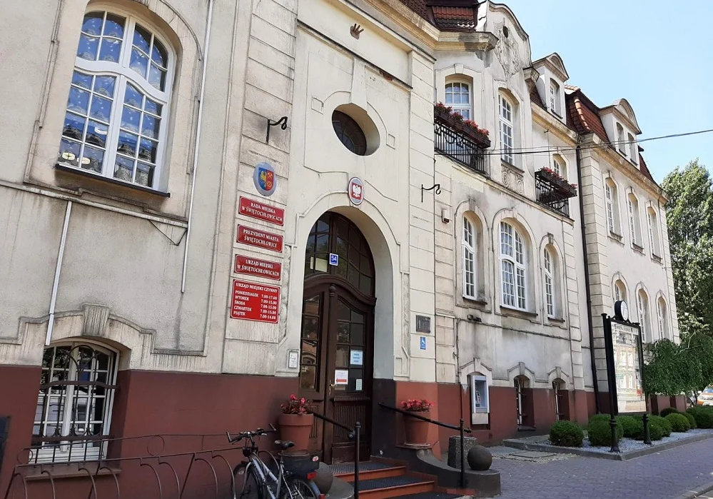 Urząd Miasta ponownie zamknięty! Wykryto zakażenie koronawirusem wśród pracowników