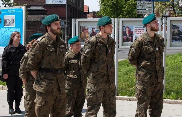 Zainaugurowano IX Operację Meta: Maturzyści przejmują Zabrze