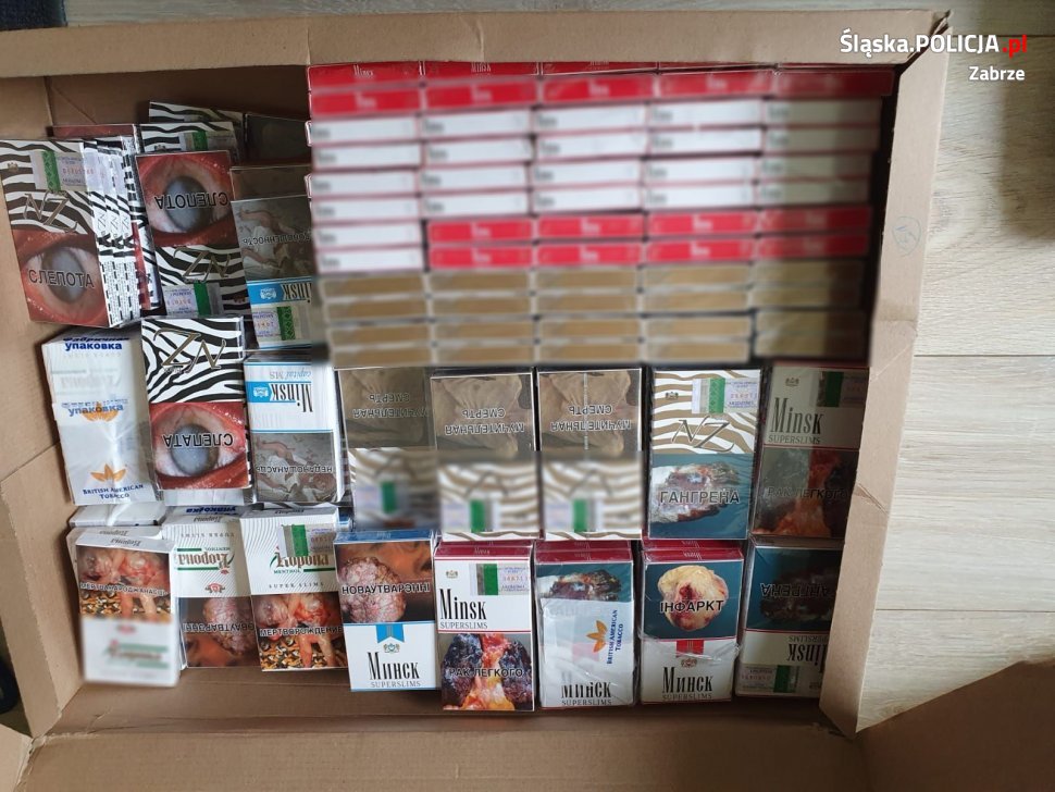 Zabrzańscy policjanci zabezpieczyli 770 paczek papierosów bez polskich znaków akcyzy