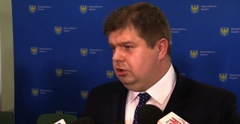 Śląskie: Wicemarszałek Wojciech Kałuża ma koronawirusa. Marszałek Chełstowski znowu w izolacji