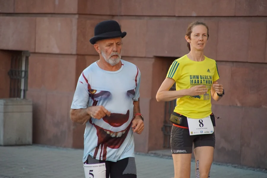 Bieg Dwunastogodzinny 30