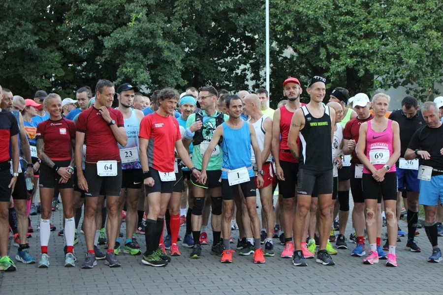 Bieg Dwunastogodzinny 42