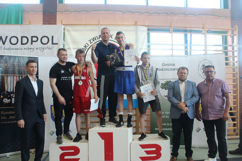 Zwycięskie walki zawodników KS Boxing Odra