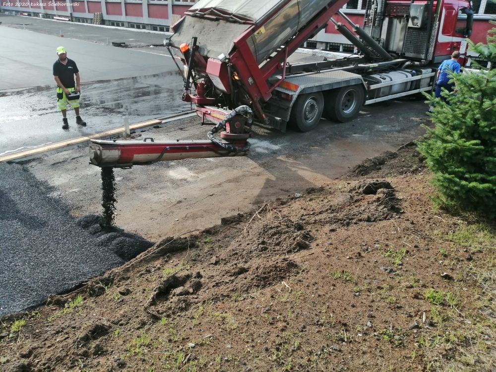 Powstaje boisko przy Zespole Szkół nr 1 w ramach Budżetu Obywatelskiego