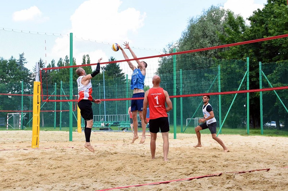 W sobotę finał IV LGP Tychów w siatkówce plażowej